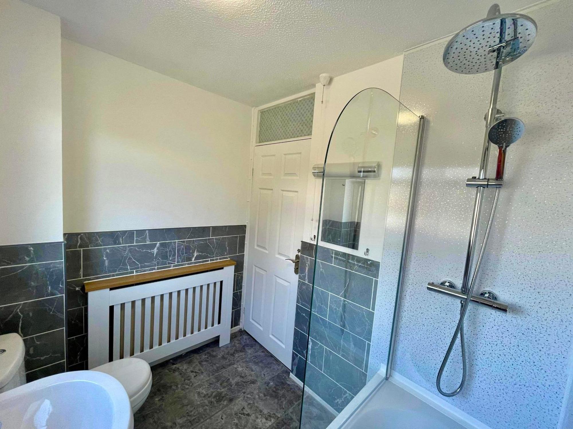 Spacious 3 Bed House, Sleeps 6, Free Parking - 14 Millers Close לאומינסטר מראה חיצוני תמונה