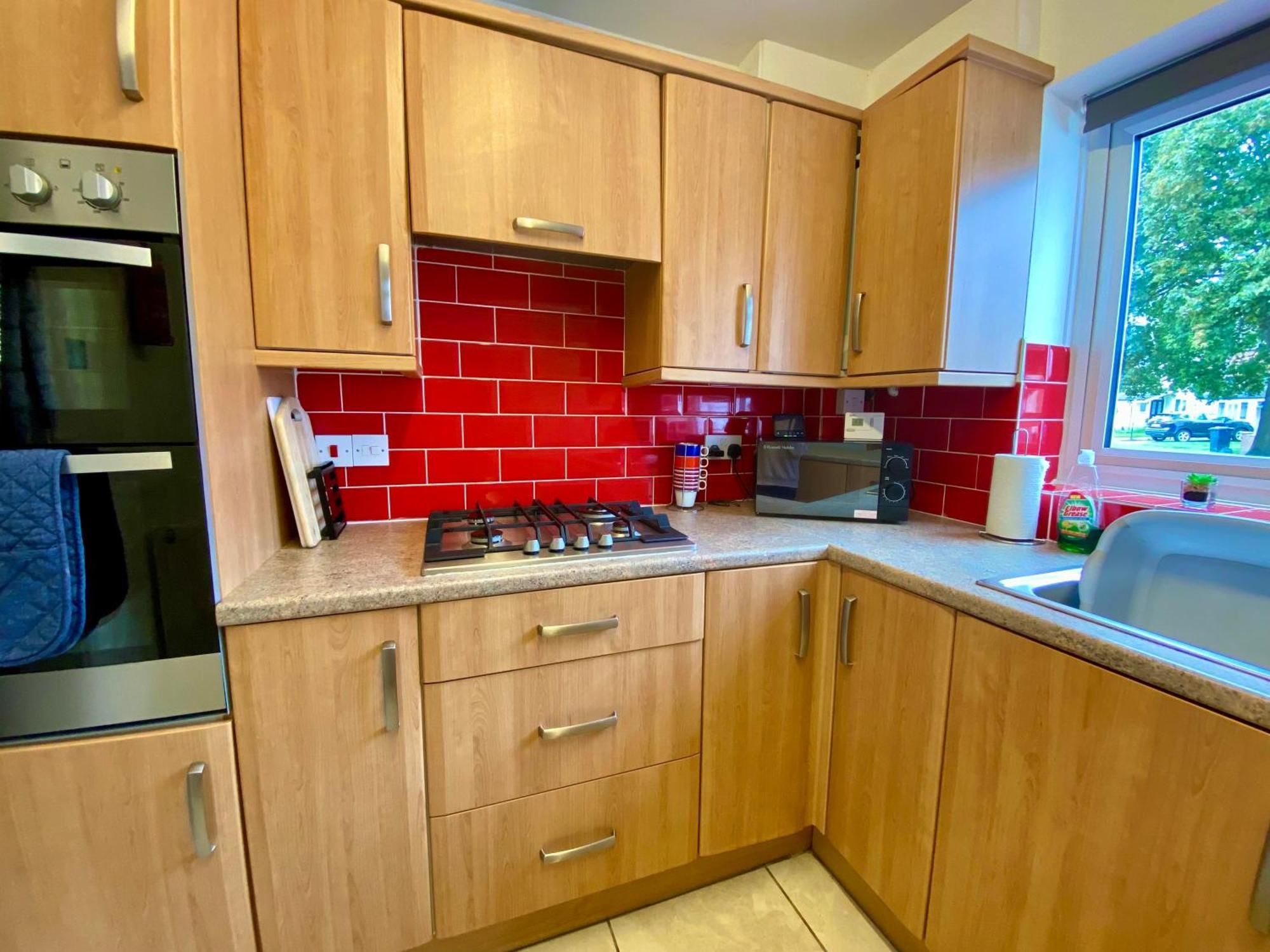 Spacious 3 Bed House, Sleeps 6, Free Parking - 14 Millers Close לאומינסטר מראה חיצוני תמונה